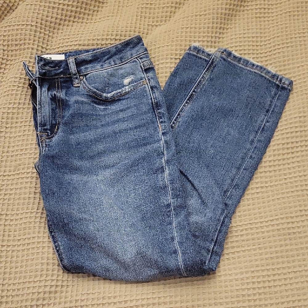 Mica Straight-Leg Ankle Women’s Jeans in Medium Blue Wash